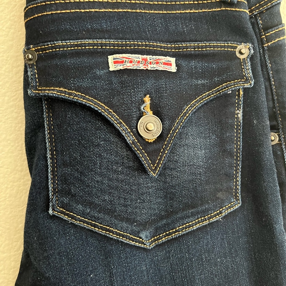 HUDSON STRAIGHT LEG JEAN